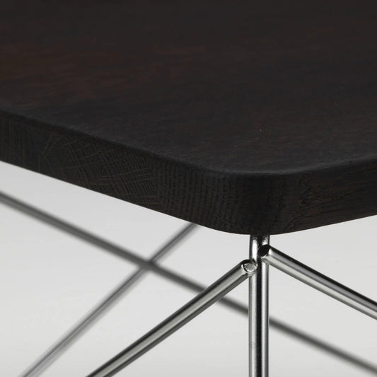 Vitra Eames LTR Occasional pöytä tumma tammi/ruostumaton teräs Vitra