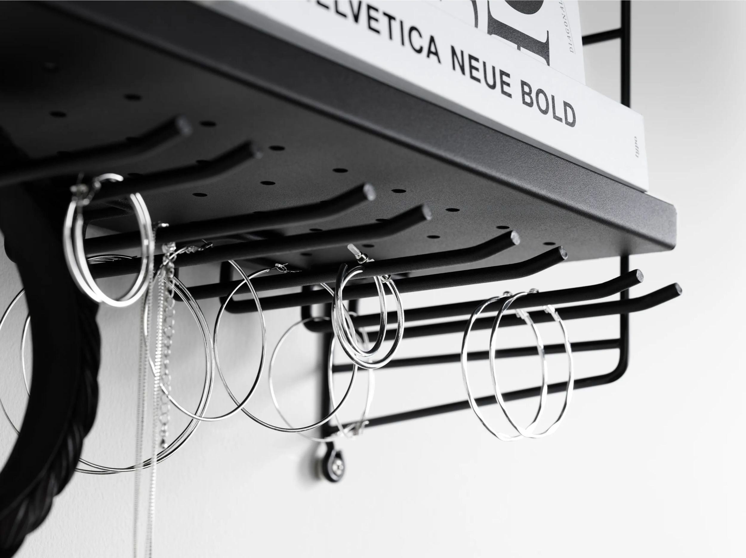 String System ripustusteline 20cm 2kpl musta