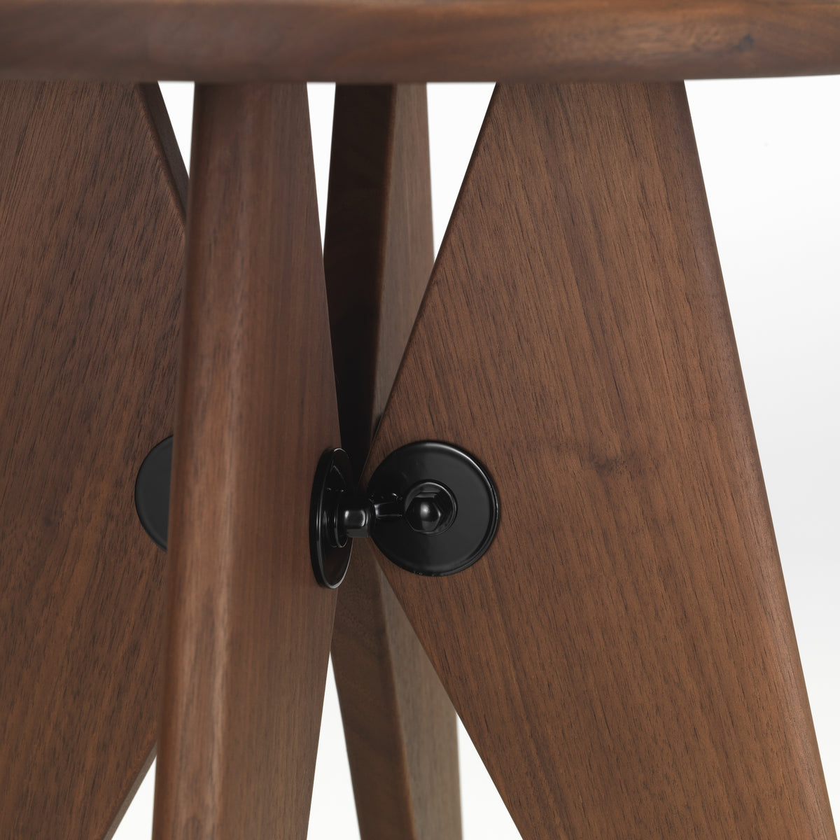Vitra Tabouret Bois stool oiled walnut