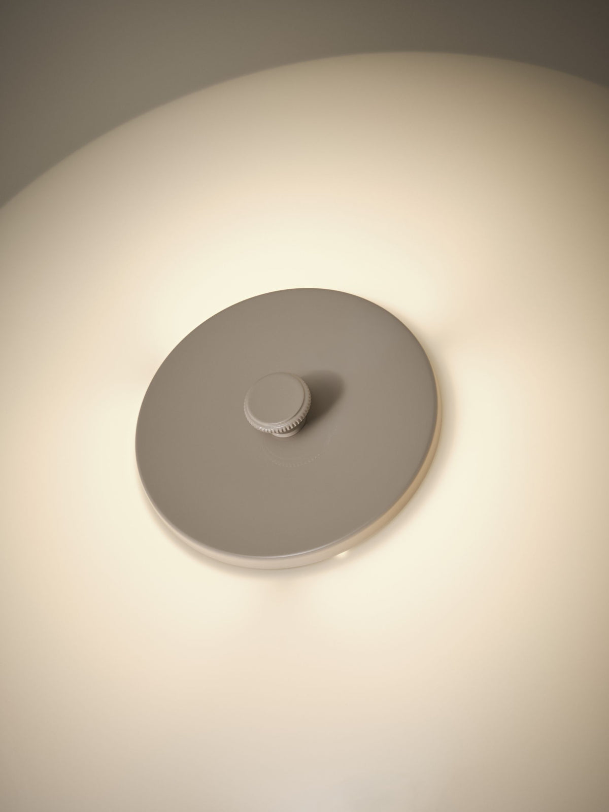 Louis Poulsen PH 3/2 pöytävalaisin beige