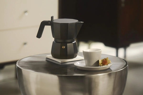 Alessi Moka espressopannu 3 kuppia musta Alessi
