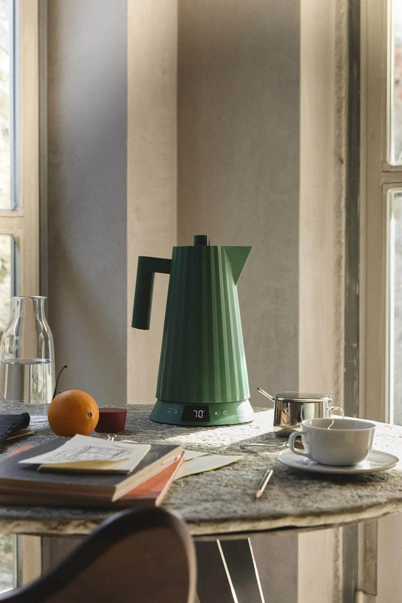 Alessi Plissé vedenkeitin lämmönsäädöllä 1.7L vihreä Alessi