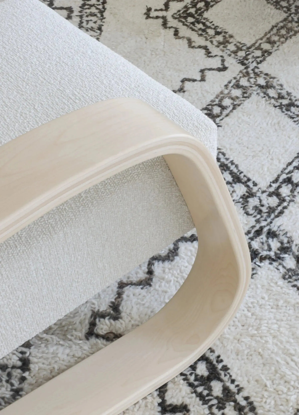 Artek 400 "Tankki" lepotuoli Nubia/koivu Artek