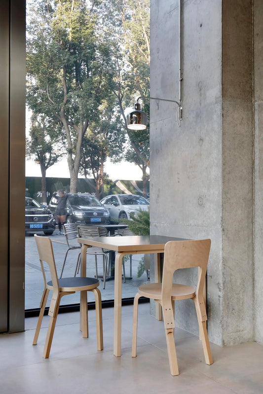 Artek 66 tuoli musta linoleum Artek