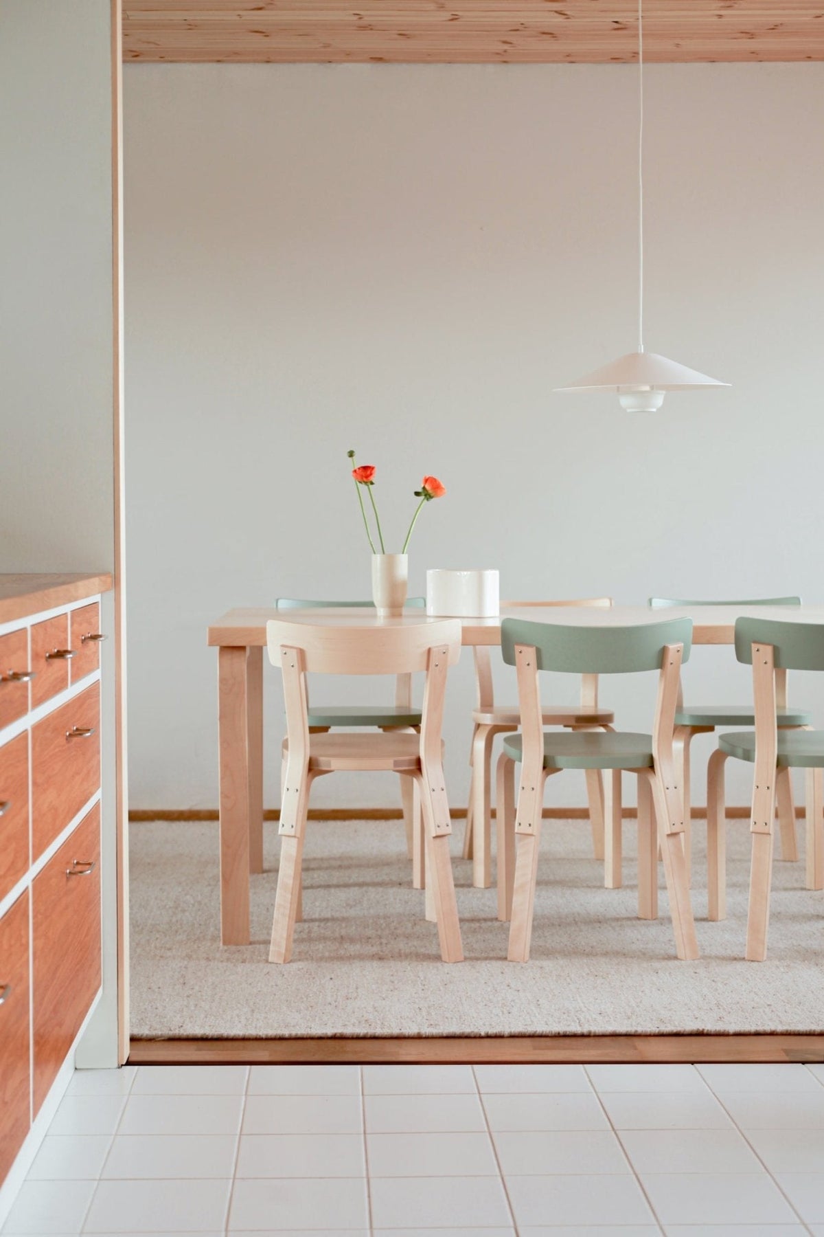 Artek 69 tuoli istuin ja selkänoja vihreä - Laatukaluste