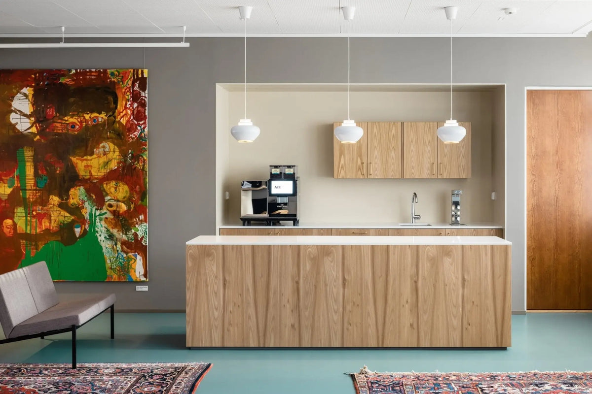 Artek A333 "Nauris" riippuvalaisin valkoinen/messinki - Laatukaluste