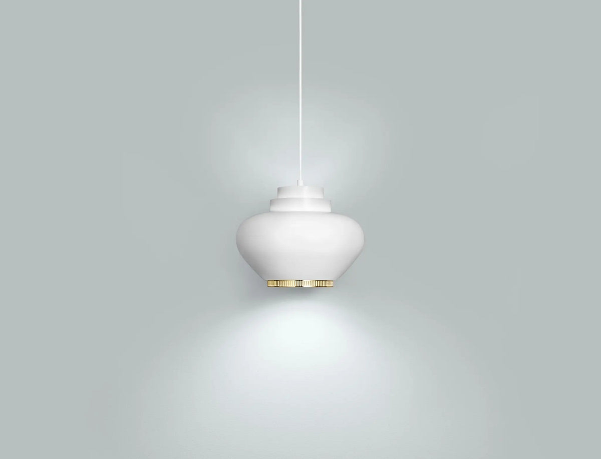 Artek A333 "Nauris" riippuvalaisin valkoinen/messinki - Laatukaluste