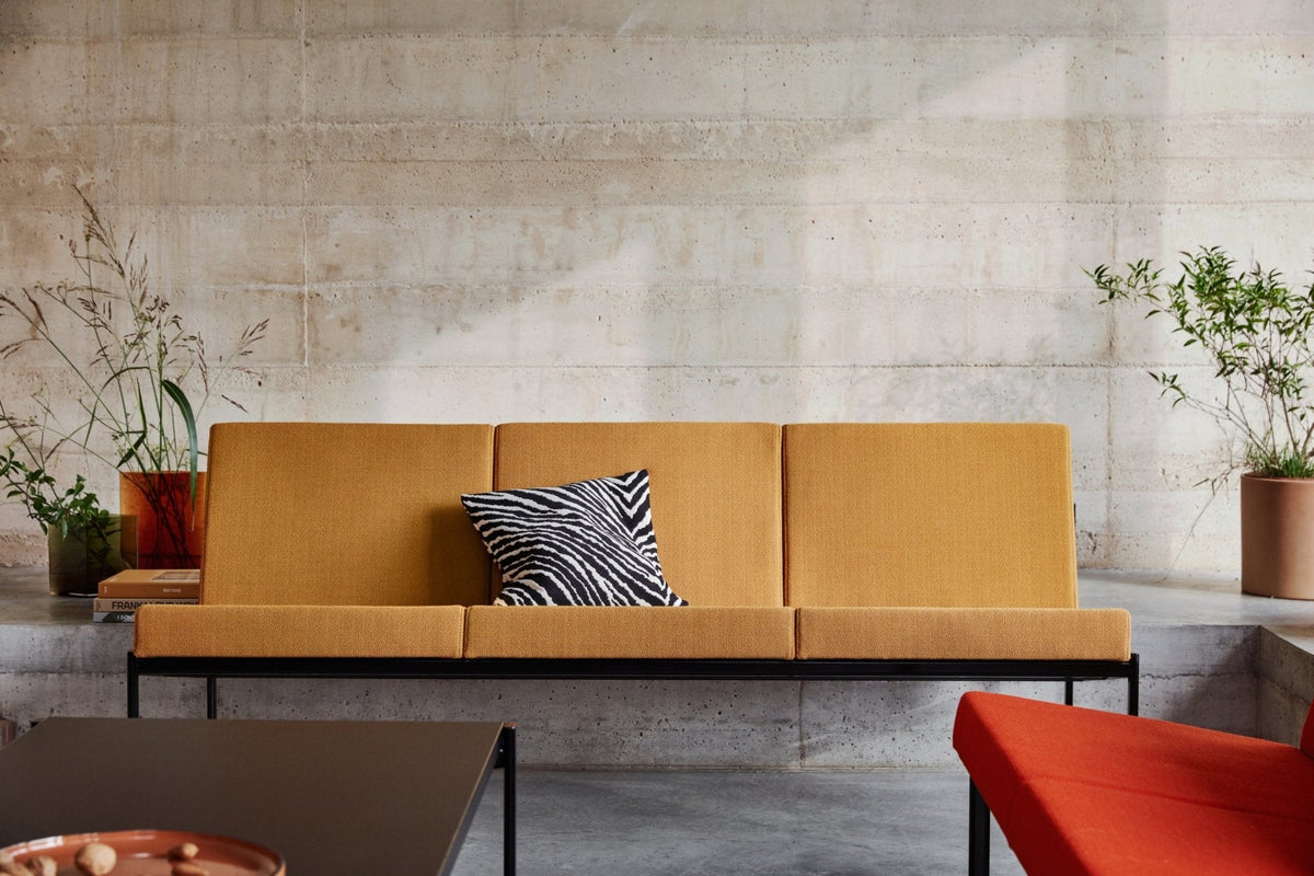 Artek Kiki sohvapöytä 140x60 musta laminaatti - Laatukaluste