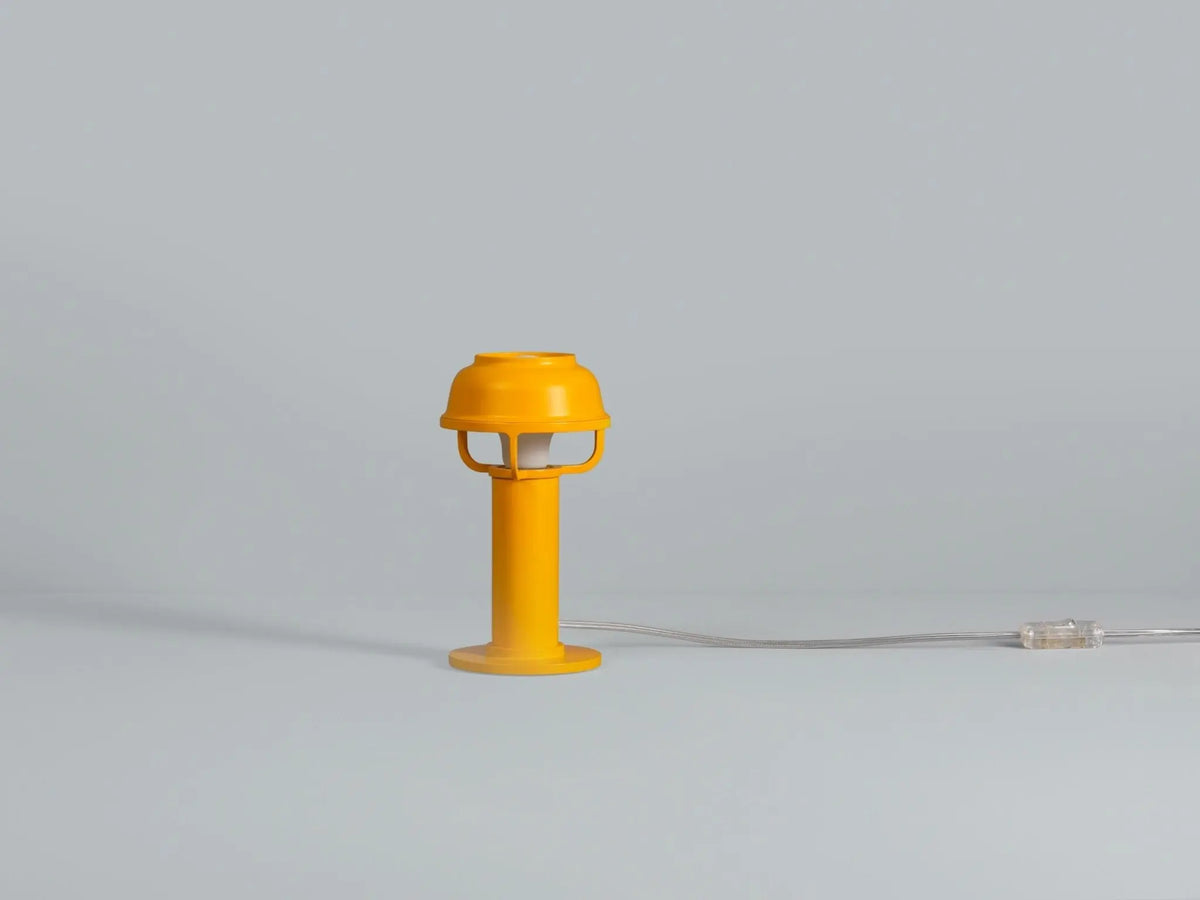 Artek Kori pöytävalaisin oranssi - Laatukaluste