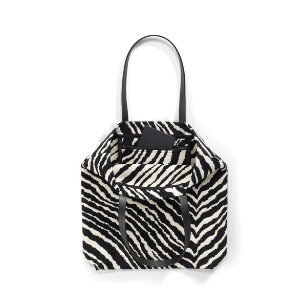 Artek Zebra kassi musta/valkoinen Artek