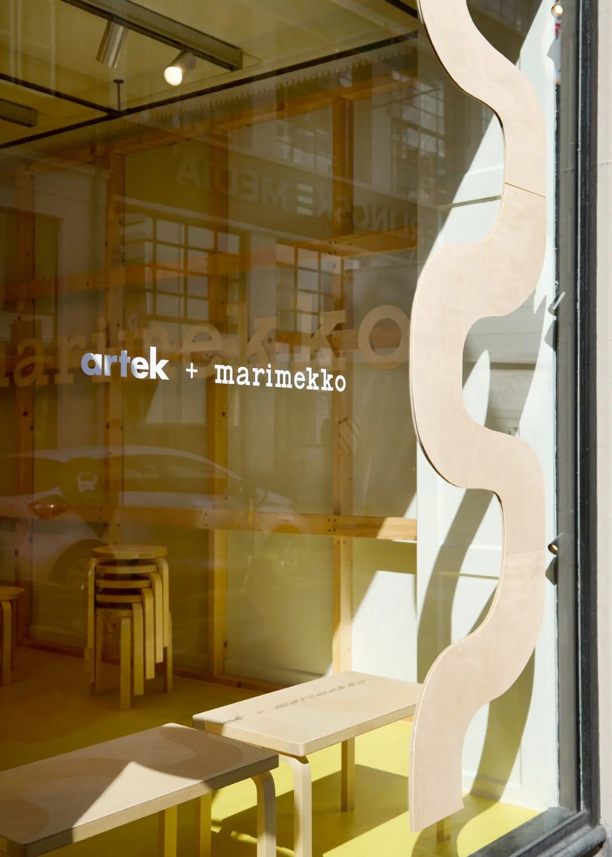 Artek + Marimekko 153B penkki Seireeni Artek