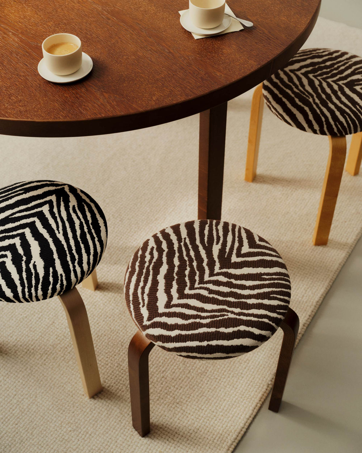 Artek 60 Stool Zebra brown/birch