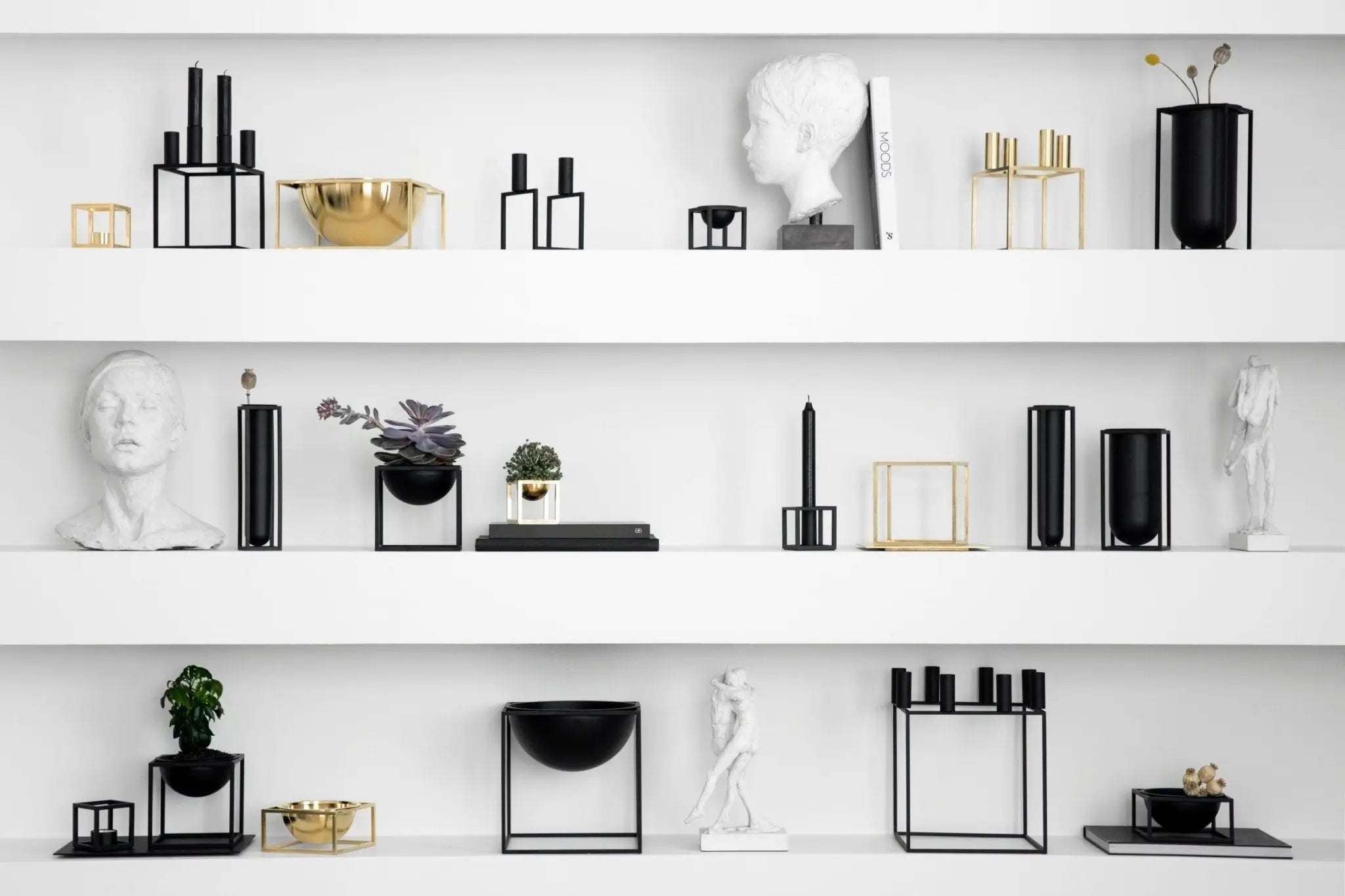 By Lassen Kubus Bowl Centerpiece pieni messinki - Laatukaluste