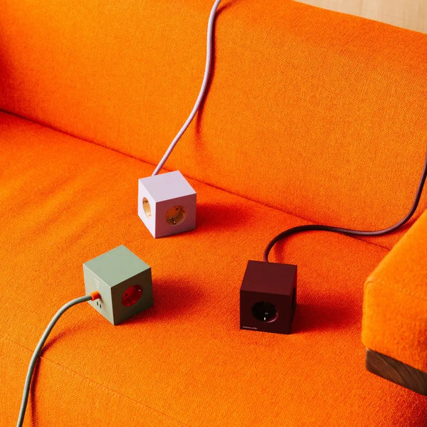 Avolt Square 1 USB-C jatkojohto viininpunainen Avolt