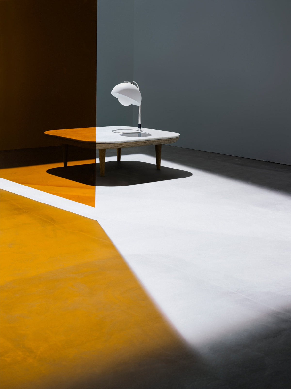 &Tradition Fly SC4 sohvapöytä valkoöljytty tammi/Bianco Carrara &Tradition