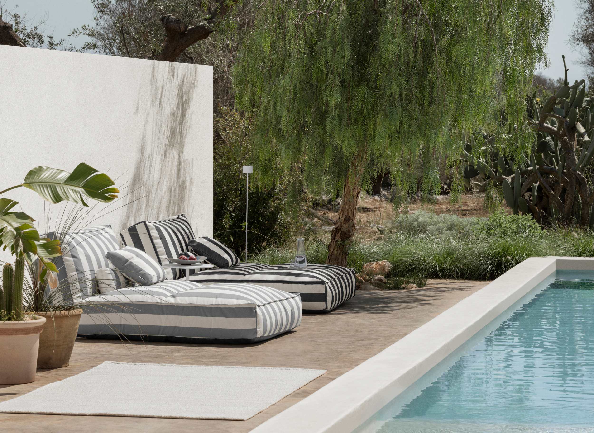 Blomus Stay Daybed iso harmaa/valkoinen Blomus