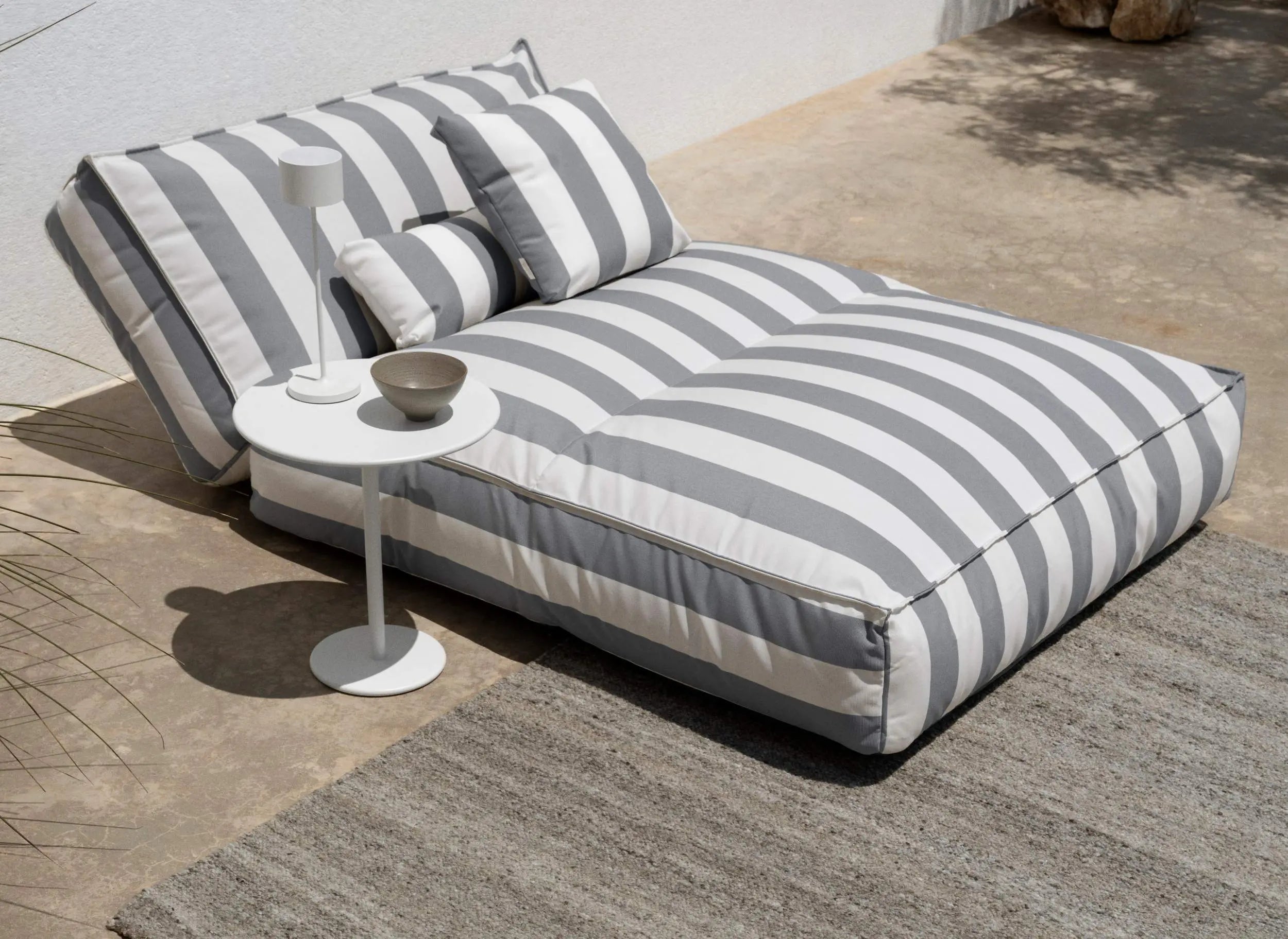Blomus Stay Daybed iso harmaa/valkoinen Blomus