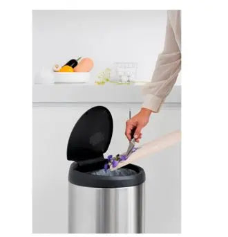 Brabantia FlipBin 30l roskakori teräs - Laatukaluste