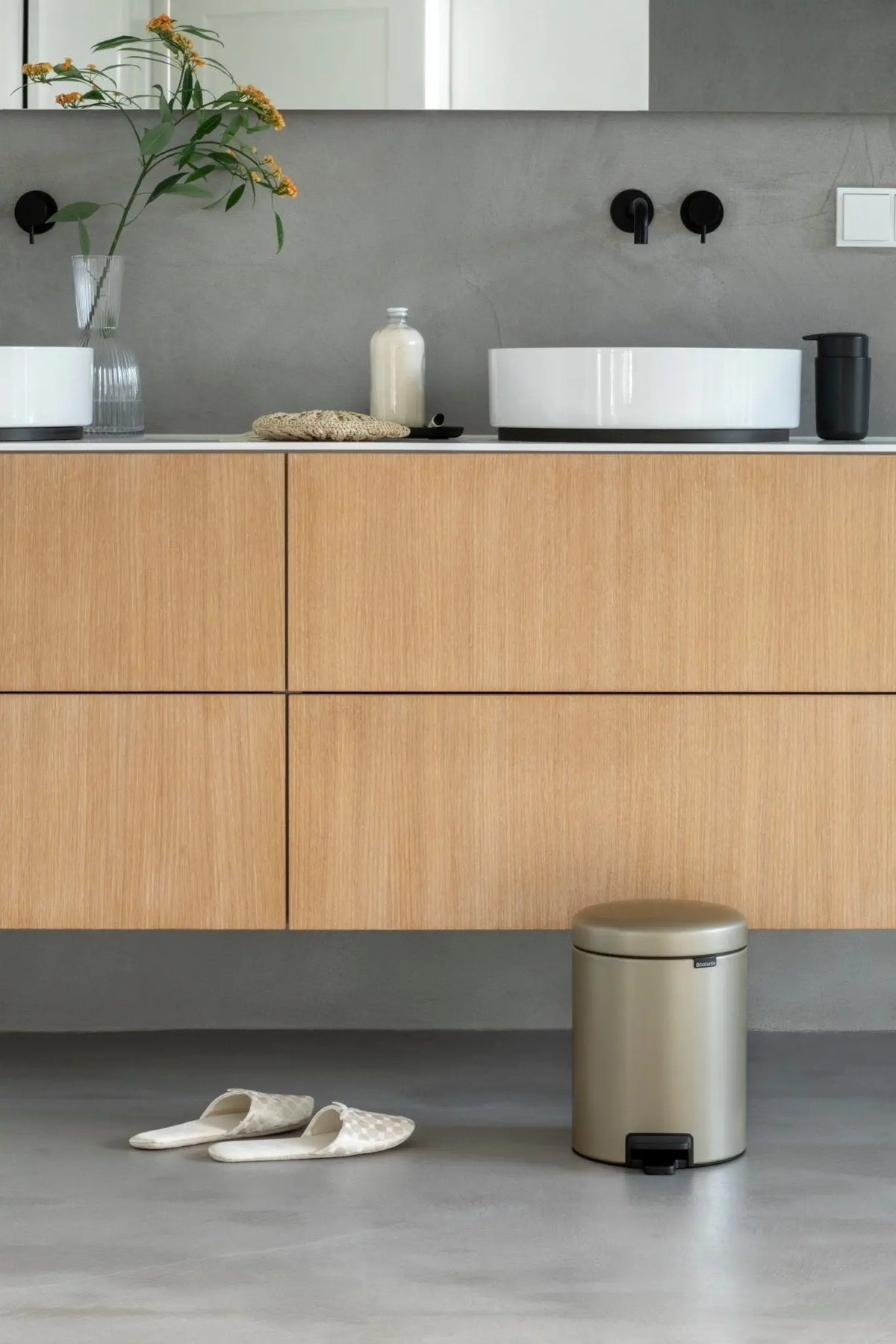 Brabantia NewIcon poljinroska-astia 5L kulta - Laatukaluste