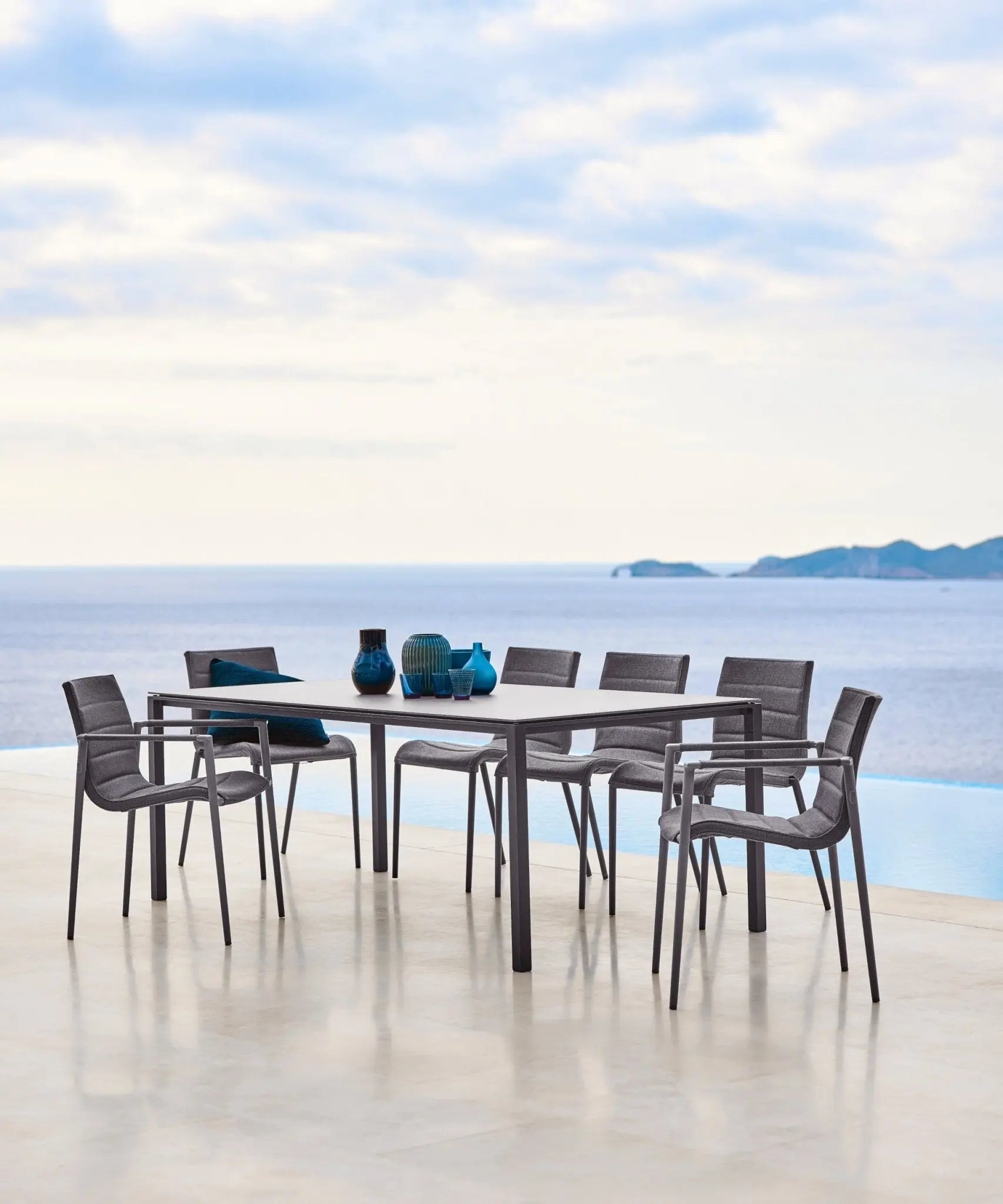 Cane-line Core käsinojatuoli harmaa - Laatukaluste