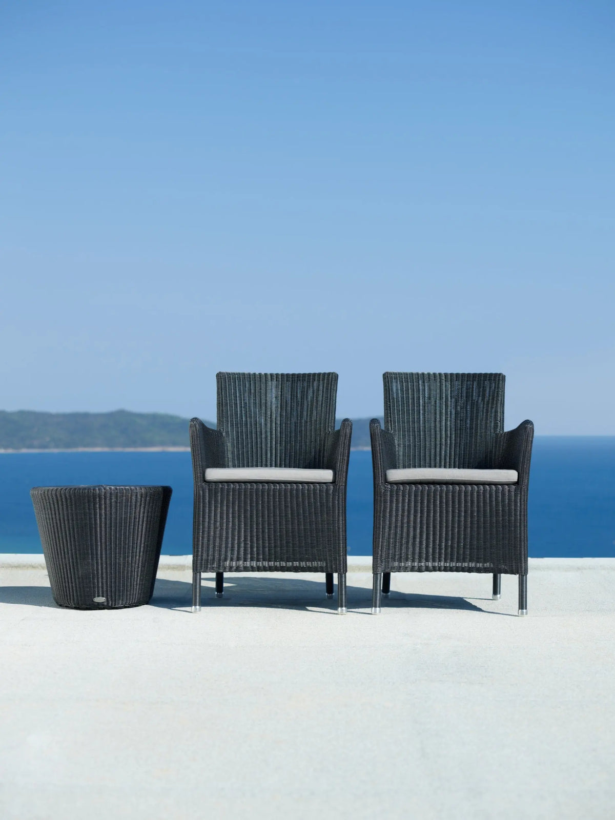 Cane-line Hampsted tuoli musta Cane-line