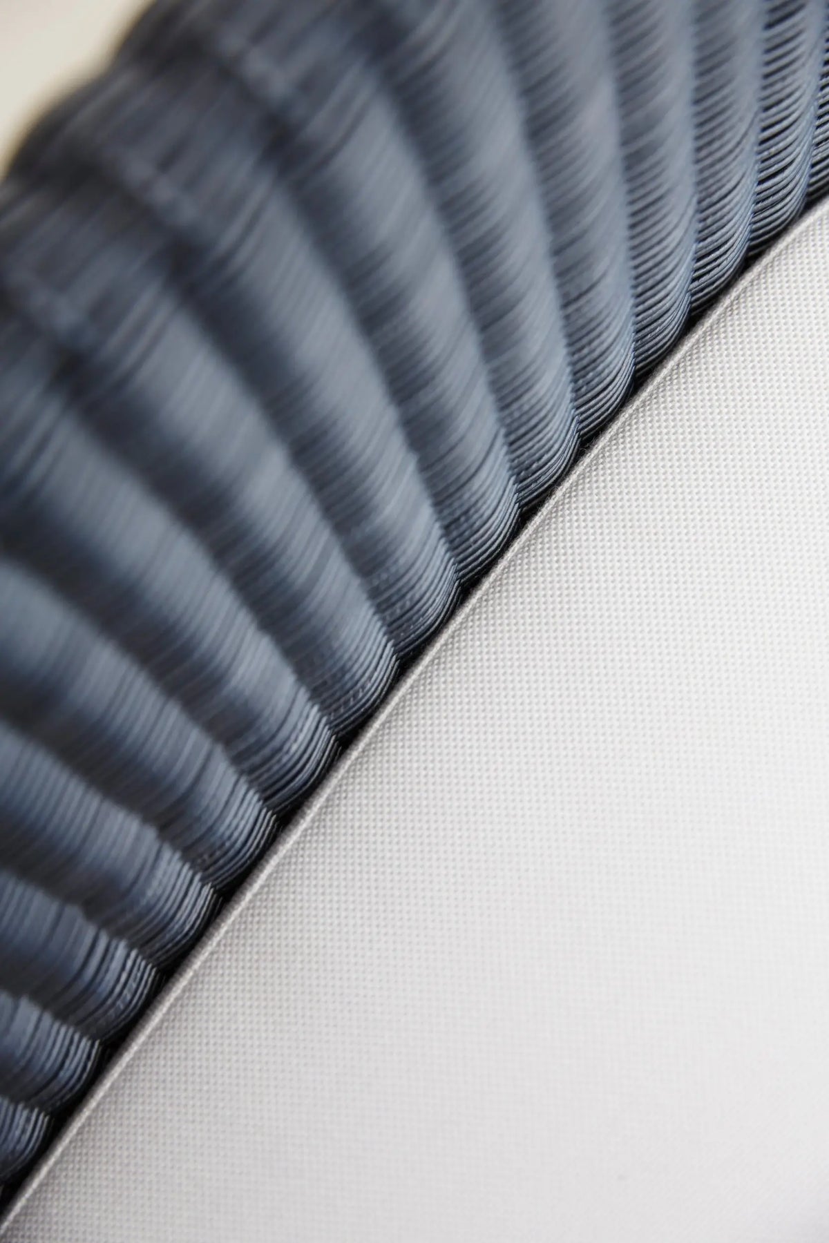 Cane-line Hampsted tuoli musta Cane-line