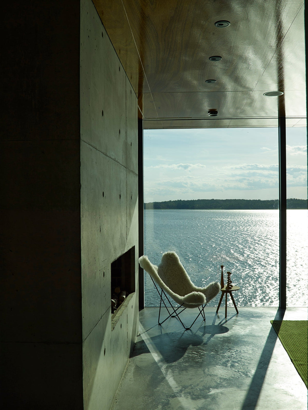 Cuero Iceland Mariposa lepakkotuoli Wild musta - Laatukaluste