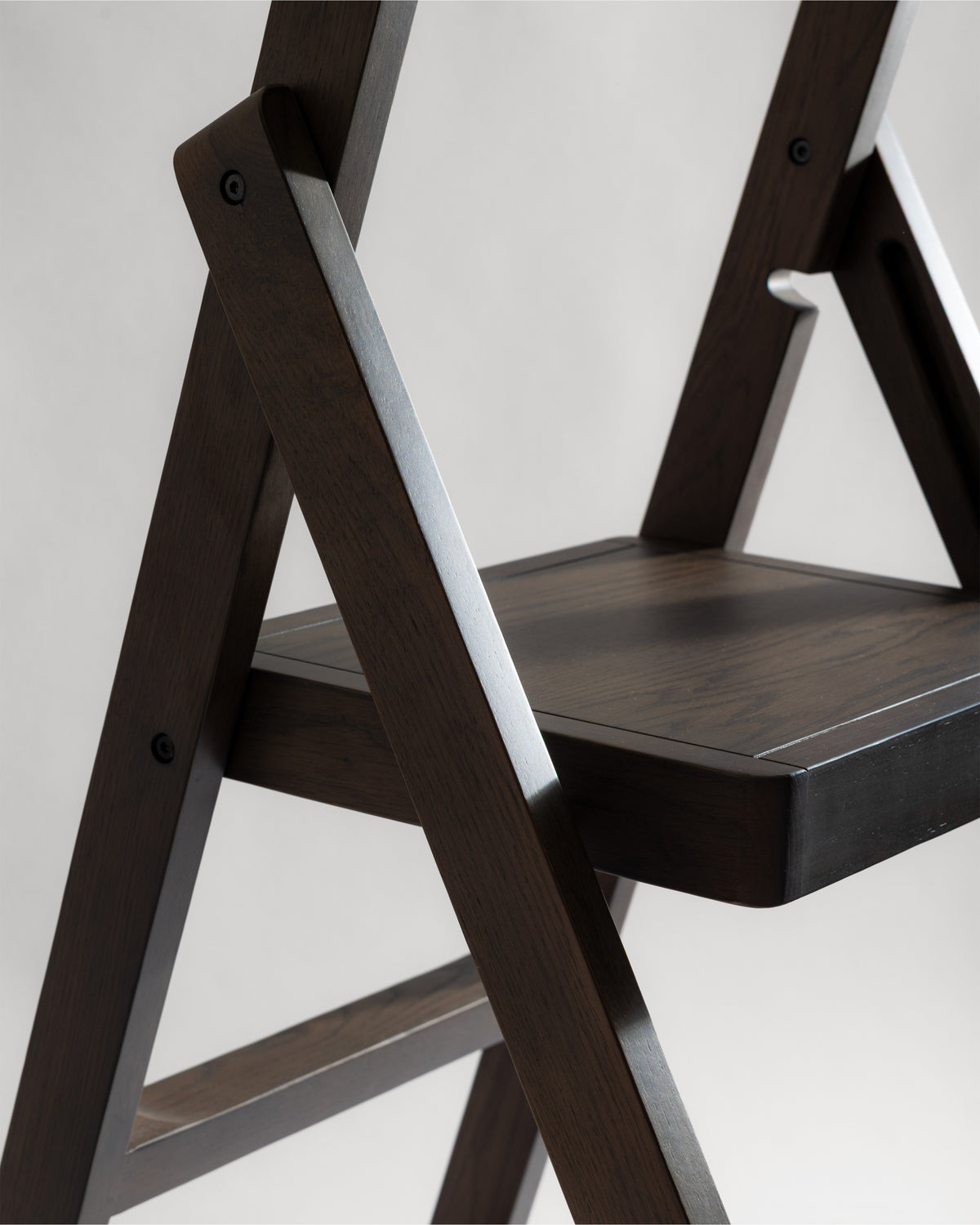 Design House Stockholm Step tikkaat tumma tammi