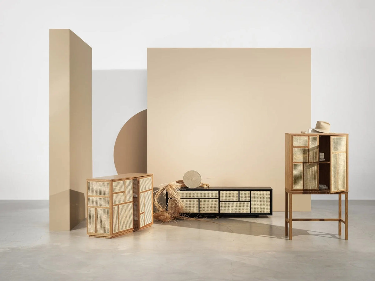 Design House Stockholm Air vitriini tammi/rottinki - Laatukaluste