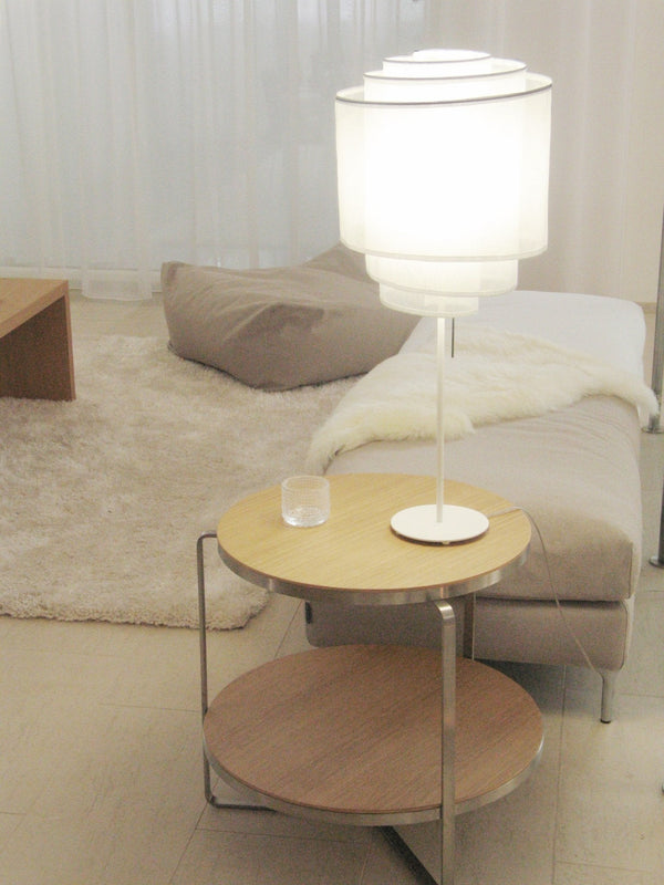 Doctor Design Heila-pöytävalaisin - Laatukaluste