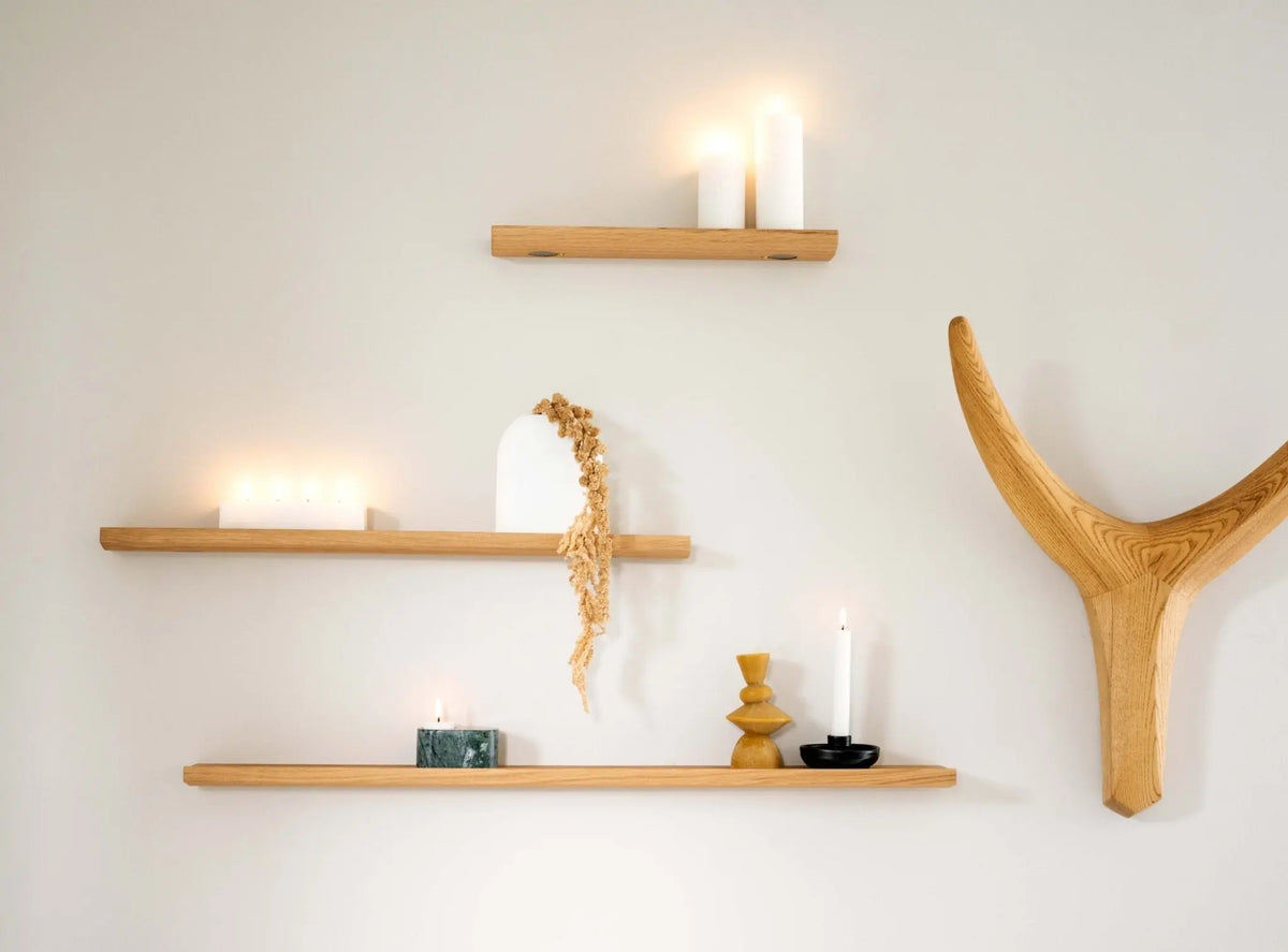 EKTA Living Floating M seinähylly musta - Laatukaluste