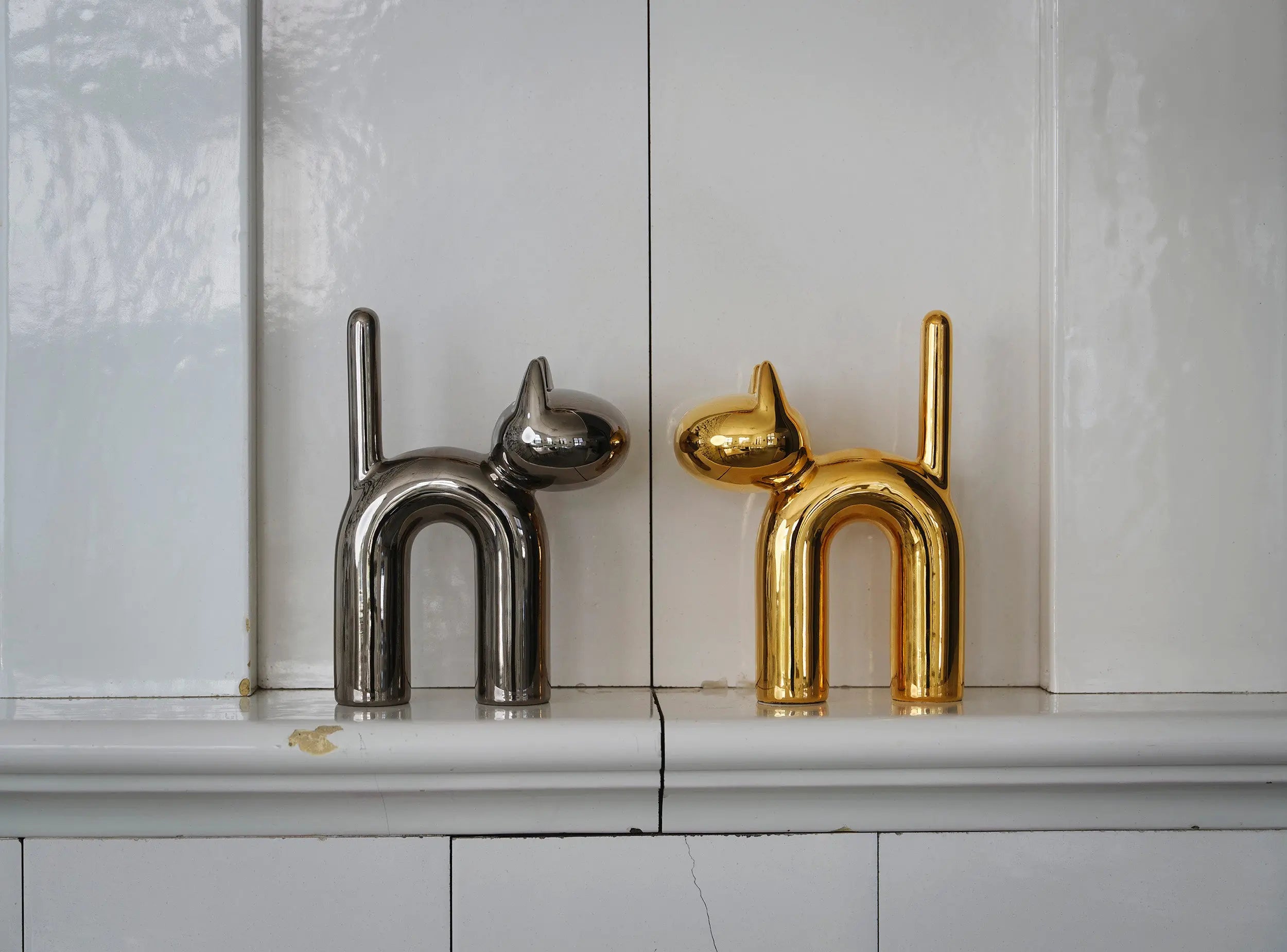Eero Aarnio Originals Mini Kisu gold - Laatukaluste