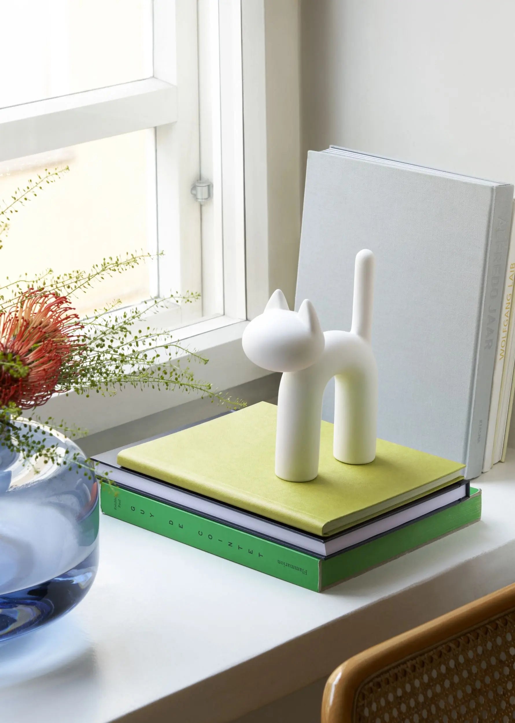 Eero Aarnio Originals Mini Kisu valkoinen Eero Aarnio Originals