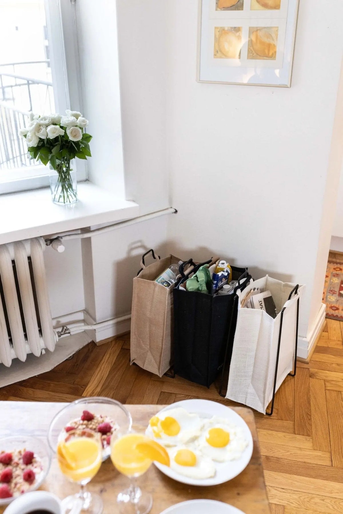 Everyday Design Helsinki teline+juuttikassi musta - Laatukaluste