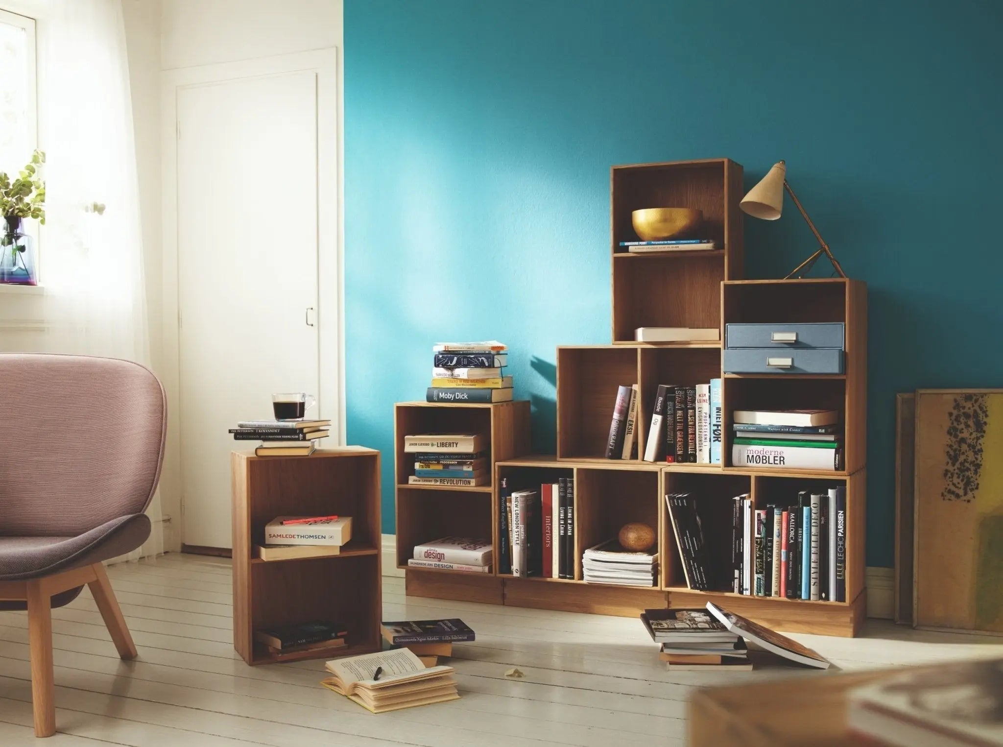 FDB Møbler B98 lokerikko iso tammi - Laatukaluste