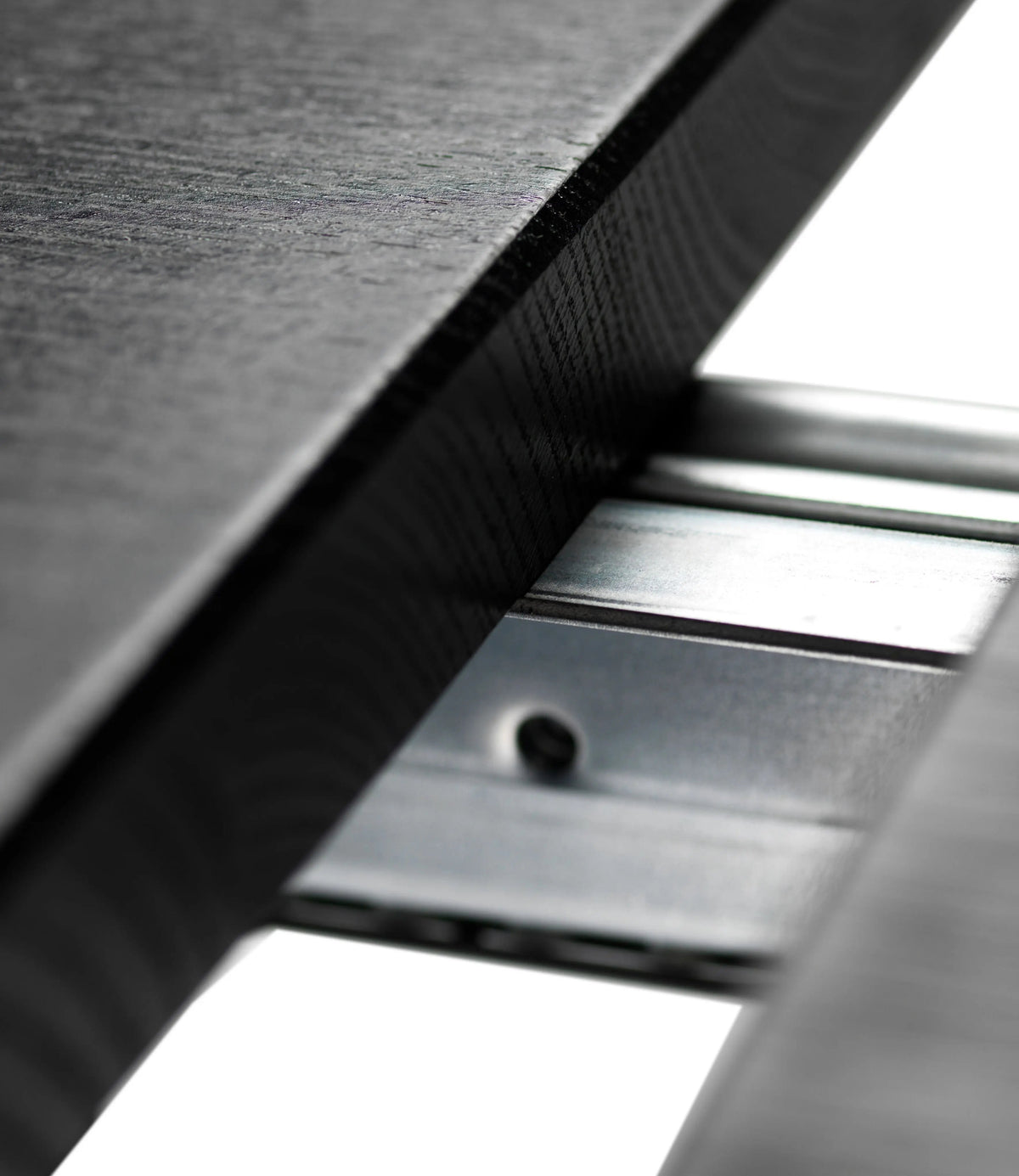 FDB Møbler C63E jatkettava pöytä jatkopaloilla musta FDB Møbler