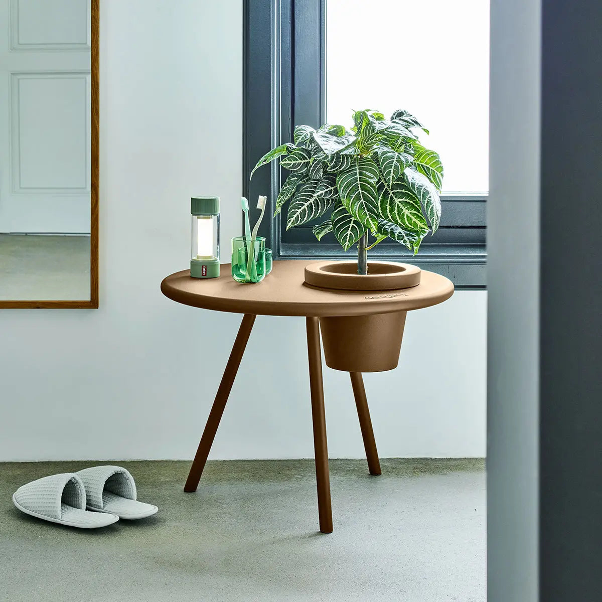 Fatboy Bakkes sivupöytä ruukulla mochaccino Fatboy