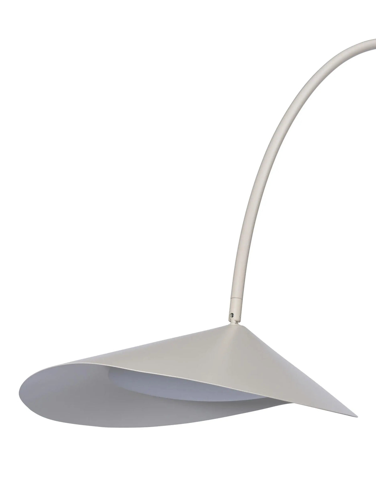 Ferm Living Arum Arched lattiavalaisin cashmere Ferm Living