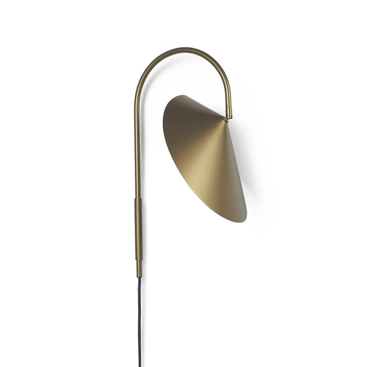 Ferm Living Arum Swivel seinävalaisin pronssi Ferm Living
