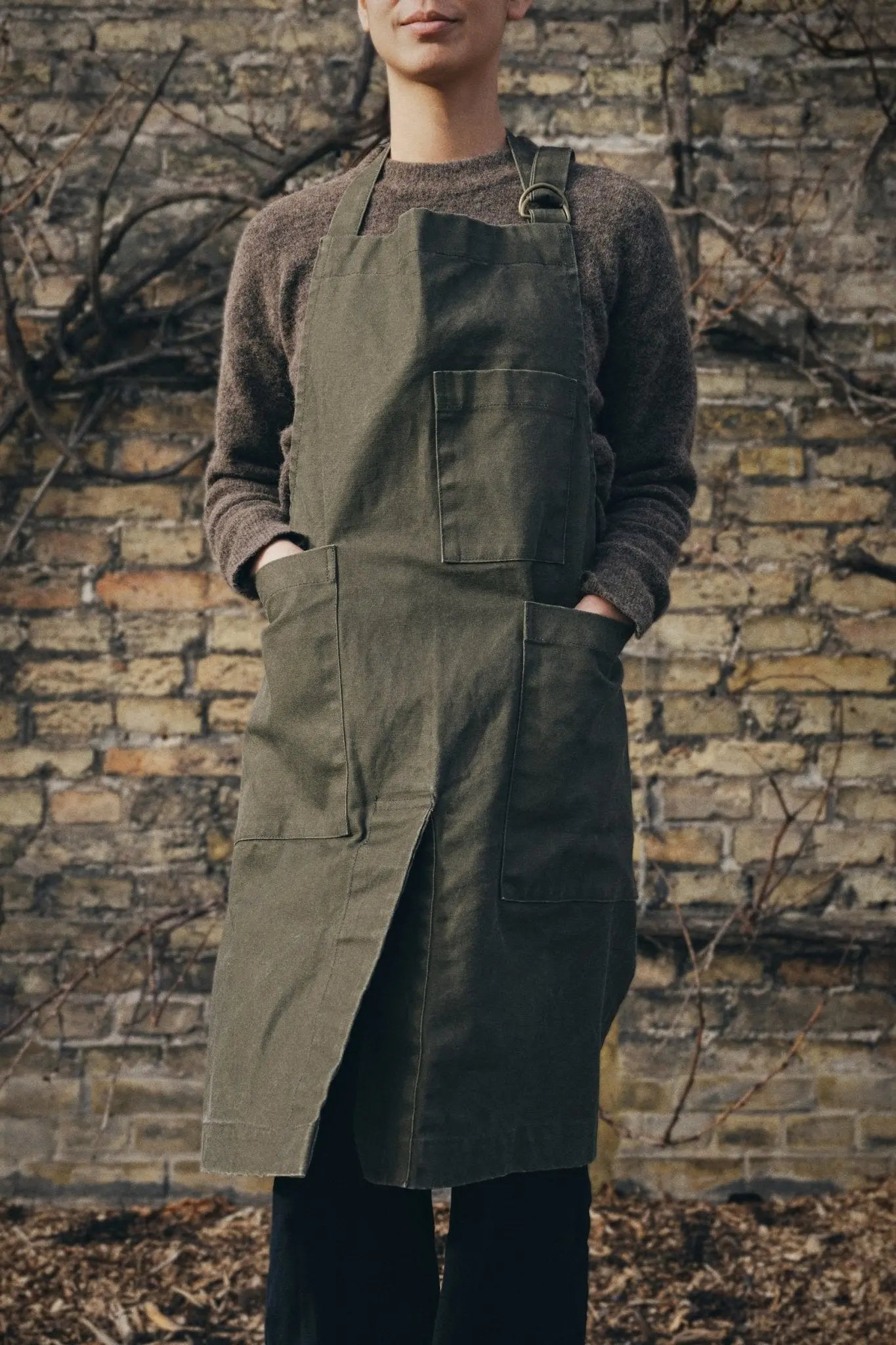 Ferm Living Bark esiliina oliivinvihreä - Laatukaluste