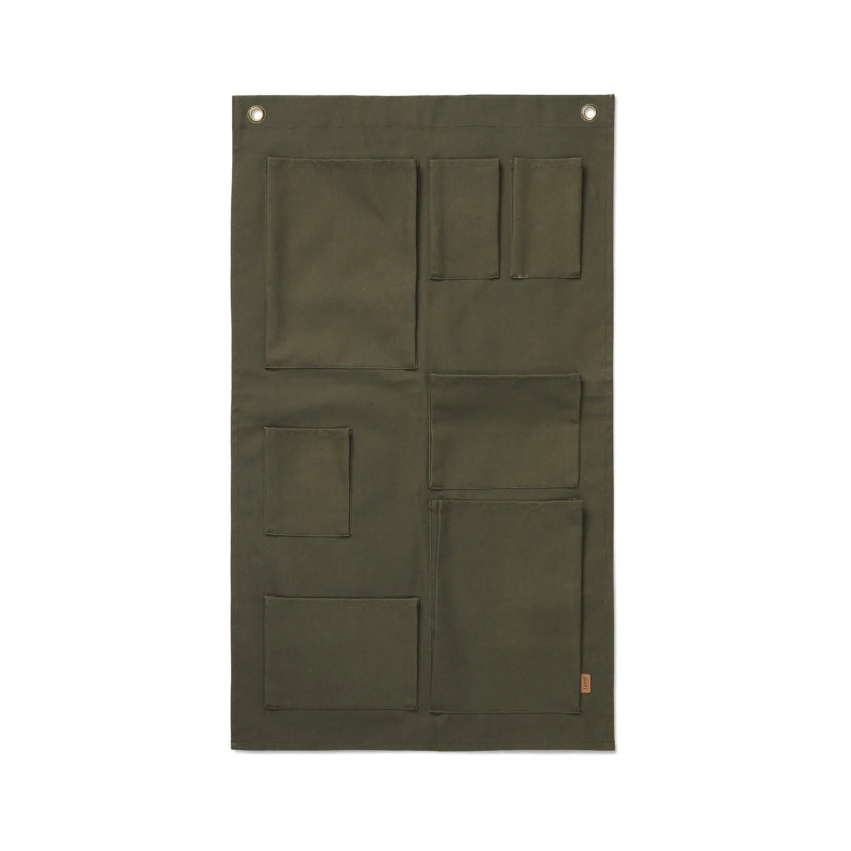 Ferm Living Bark seinälokerikko oliivinvihreä - Laatukaluste