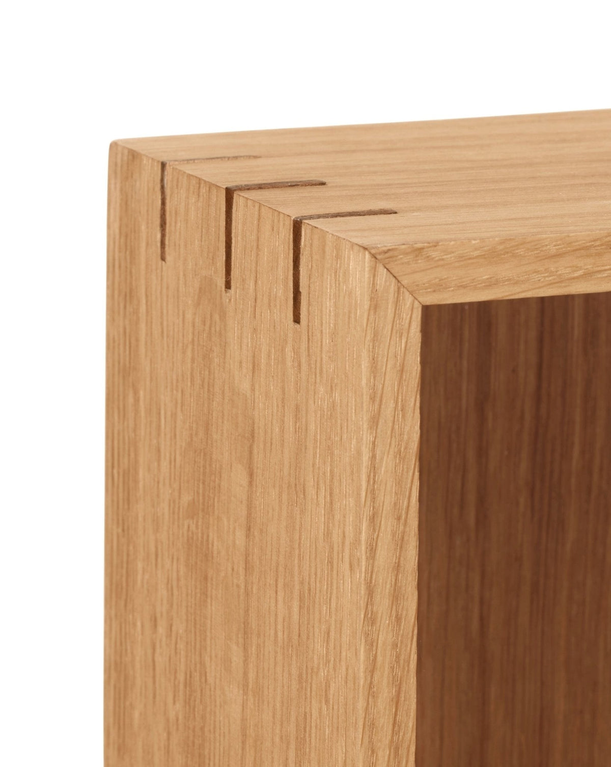 Ferm Living Bon hylly öljytty tammi - Laatukaluste