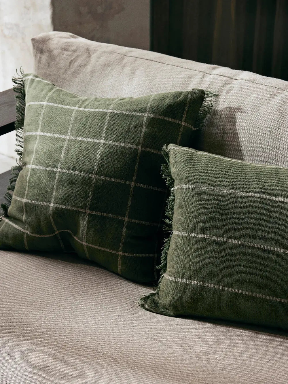 Ferm Living Calm tyyny 50x50 oliivi Ferm Living
