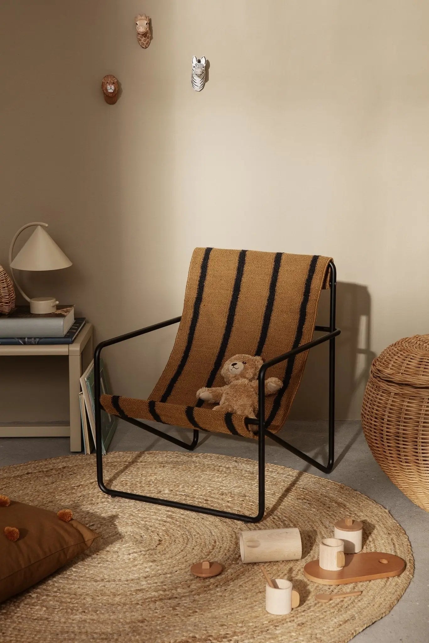 Ferm Living Eternal Round juuttimatto pieni natural - Laatukaluste