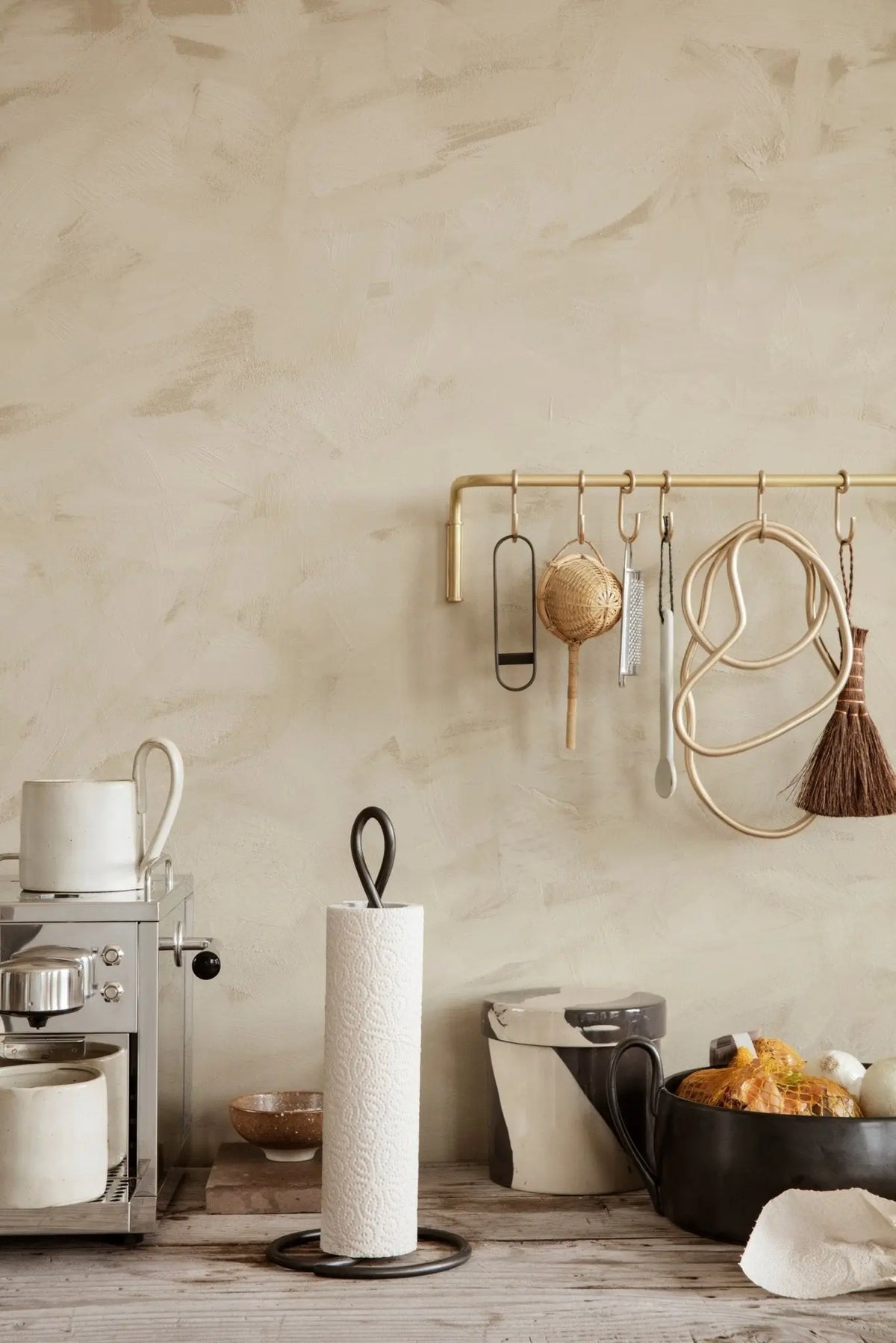 Ferm Living Flow Centrepiece tarjoiluastia musta - Laatukaluste