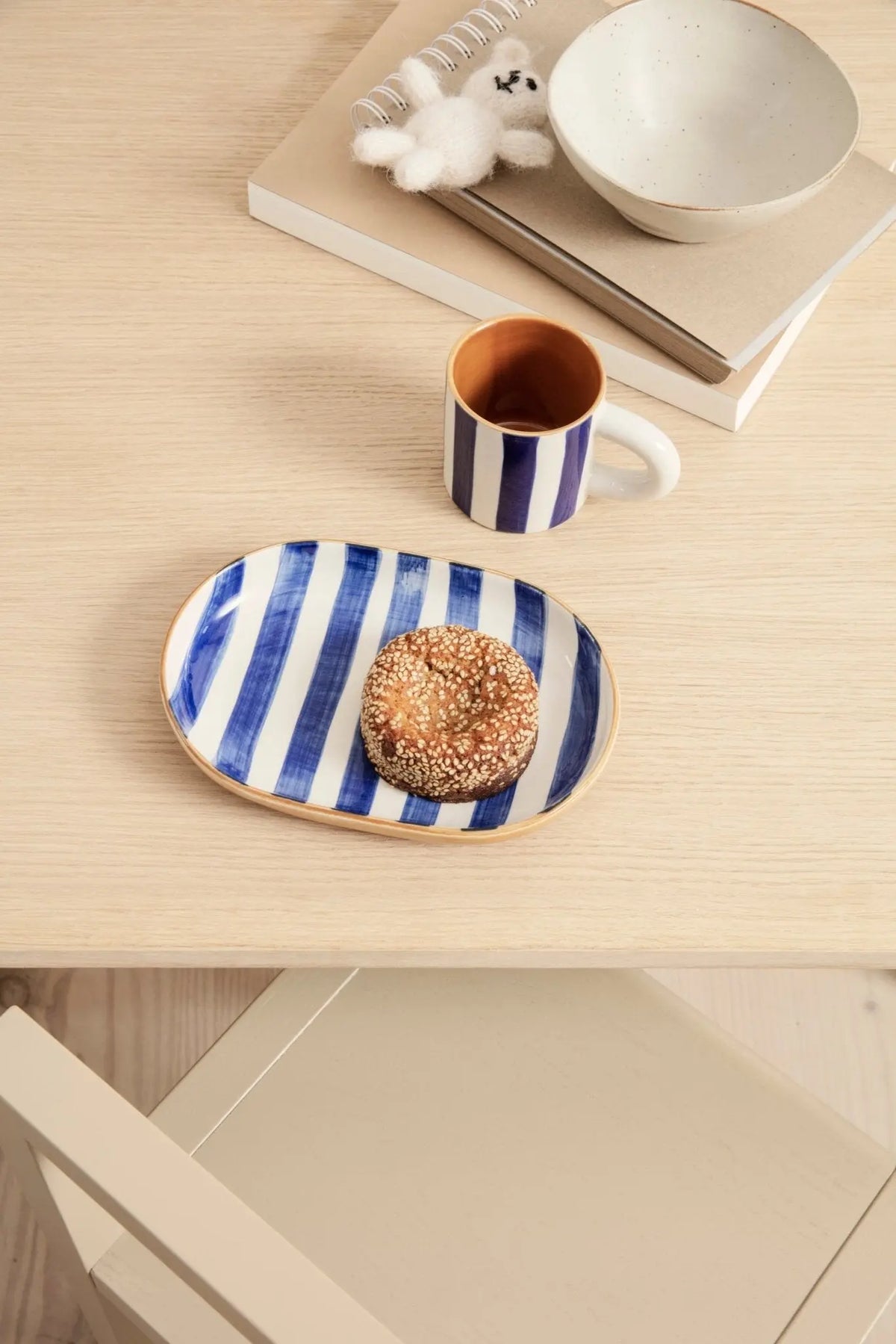 Ferm Living Flow kulho M luonnonvalkoinen - Laatukaluste