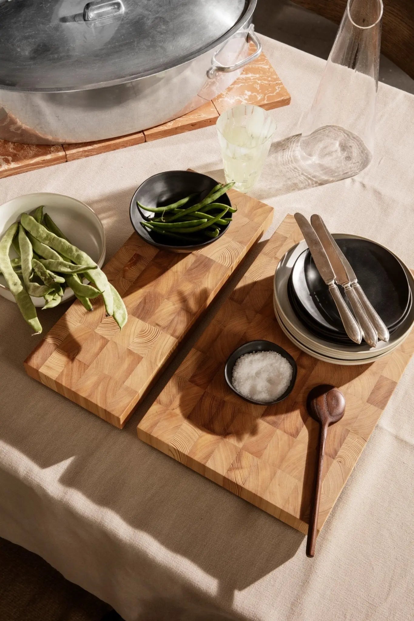 Ferm Living Flow kulho S musta - Laatukaluste