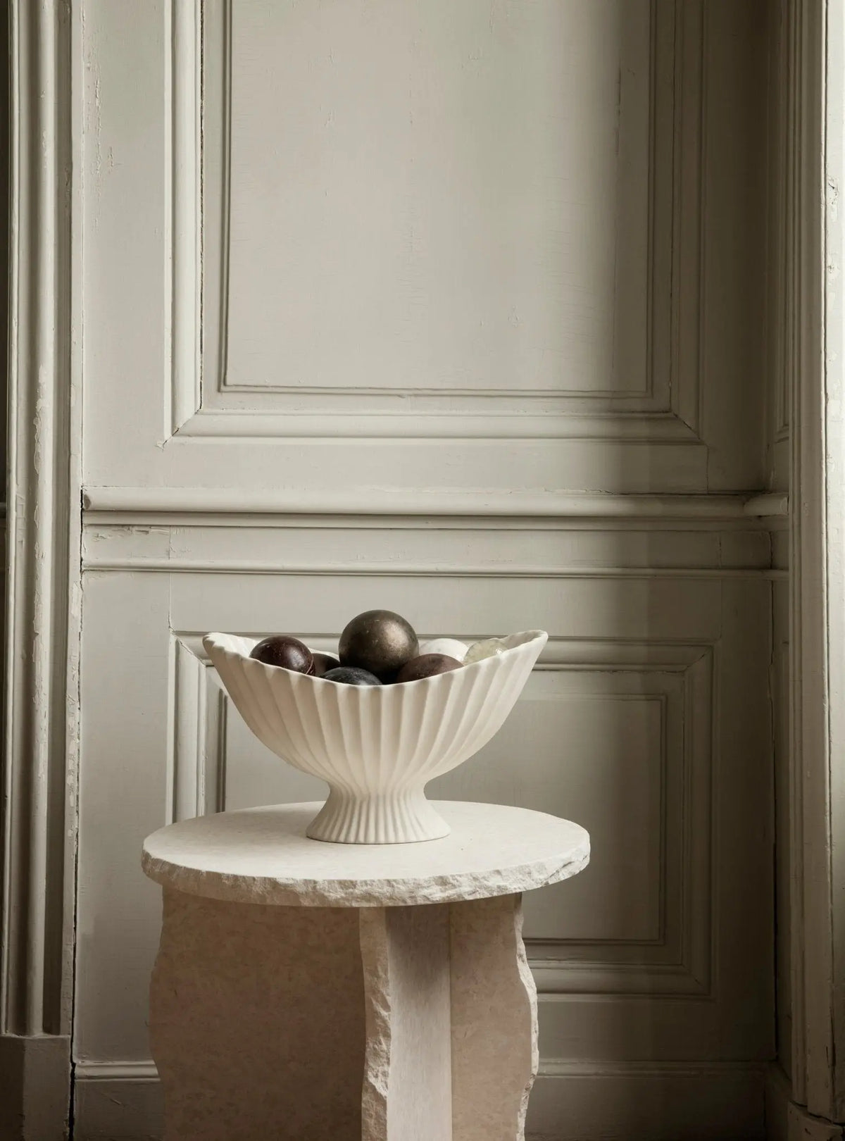 Ferm Living Fountain Centrepiece kulho luonnonvalkoinen - Laatukaluste