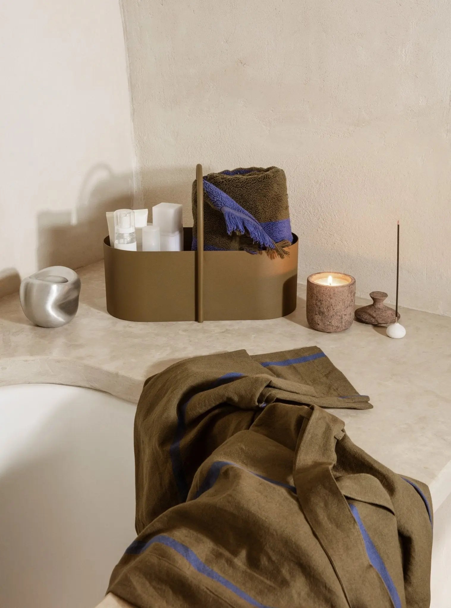 Ferm Living Grib Toolbox oliivinvihreä - Laatukaluste