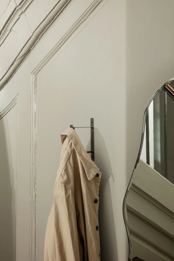 Ferm Living Hang Rack seinänaulakko musta messinki - Laatukaluste